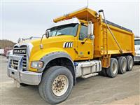 Used 2016 Mack GU713 for Sale