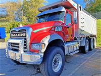 Used 2015 Mack GU713 for Sale