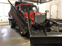 Used 2009 Freightliner BUSINESS CLASS M2 106 for Sale