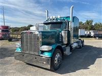 2020 Peterbilt 389