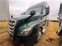 2020 Freightliner Cascadia 126