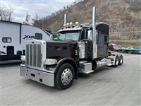 2023 Peterbilt 389