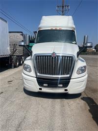 2023 International LT625
