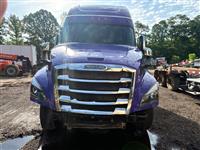 2020 Freightliner PT126SLP - Cascadia
