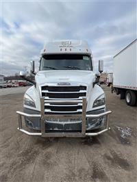 2021 Freightliner Cascadia 126