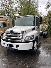 2013 Hino 338