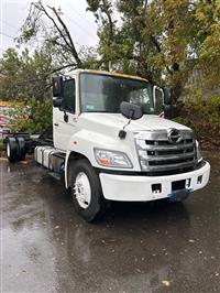 2013 Hino 338