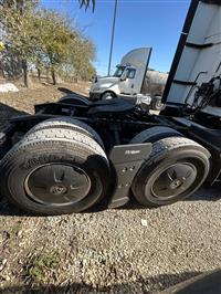 2021 International LT625