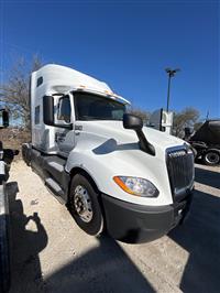 2021 International LT625