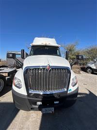 2021 International LT625