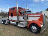 2019 Kenworth W900L