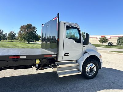 2027 Kenworth T380