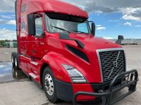 2022 Volvo VNL64T760