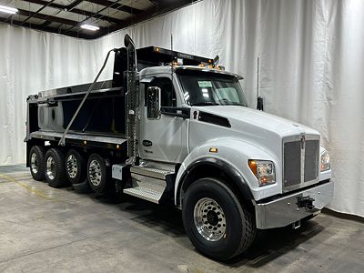 2027 Kenworth T880