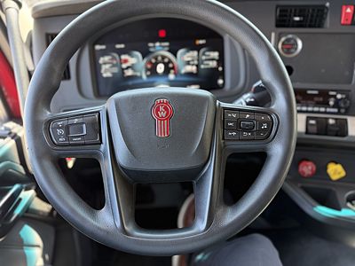 2023 Kenworth T680