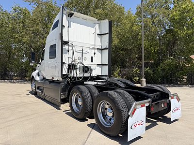 2022 International LT625