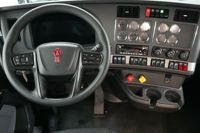 2027 Kenworth T880