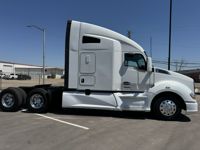 2022 Kenworth T680