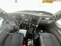 2026 Kenworth T880