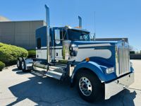 2026 Kenworth W900L