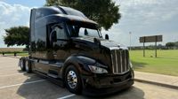 2022 Peterbilt 579