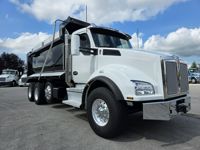 Used 2024 Kenworth T880 for Sale