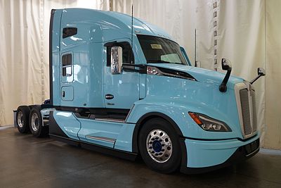 2027 Kenworth T680