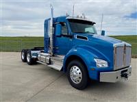 2025 Kenworth T880