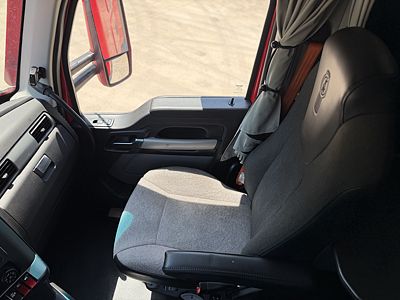 2023 Kenworth T680