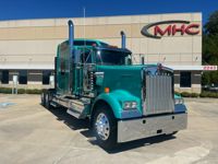 2026 Kenworth W900L