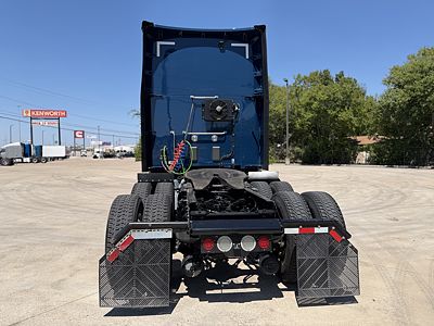 2023 Kenworth T680