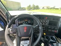 2027 Kenworth W990