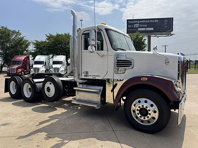2020 Freightliner 122SD