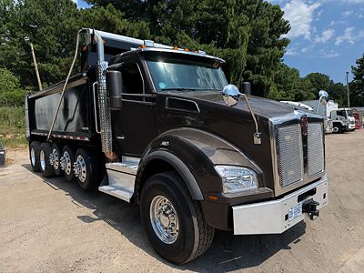 2022 Kenworth T880