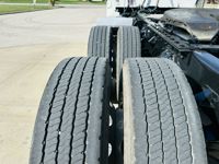 2024 Kenworth T880