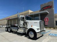 2026 Kenworth W900L