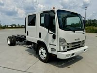 2027 Isuzu NPR-HD