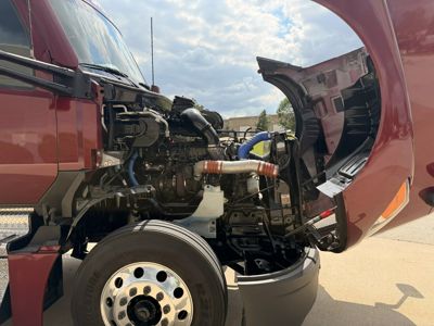 2023 Kenworth T680