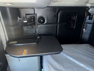 2023 Kenworth T680
