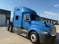 2023 International LT625