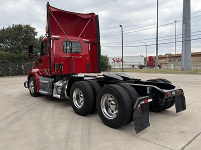 2021 Peterbilt 579