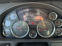 2021 Kenworth T880
