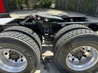 2022 Kenworth T680