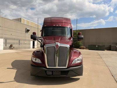2023 Kenworth T680