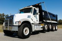 Used 2018 Mack GU713 for Sale