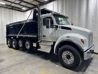 2027 Kenworth T880S