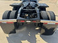 2022 Peterbilt 567