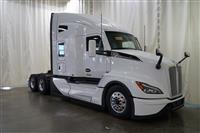 2025 Kenworth T680