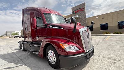 2023 Kenworth T680
