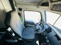 2023 Kenworth T680